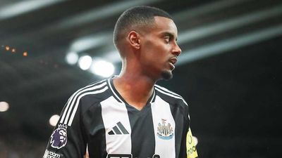 ‘Can’t Have Him Involved’—Eddie Howe Drops Alexander Isak Bombshell Over Liverpool Interest