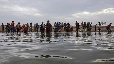 Despite dangers, migrant flow persists between Horn of Africa and Yemen