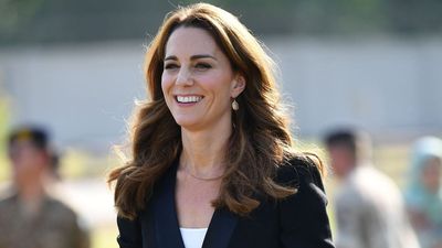 Kate Middleton owns the same suede criss-cross flats in two colours and they’re an elegant alternative to ballet flats