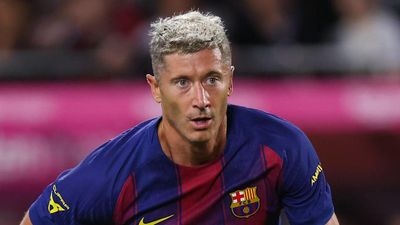 Robert Lewandowski Injury: Diagnosis, Potential Return Date for Barcelona Striker
