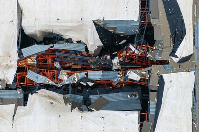 Storms kill 1, injure another and displace hundreds of inmates in Nebraska