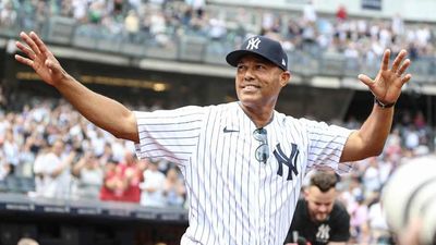 Mariano Rivera Tears Achilles During Yankees Alumni Game