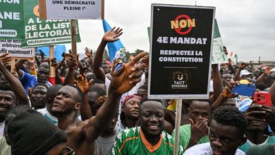 Thousands in the Côte d'Ivoire protest the exclusion of opposition leaders from election