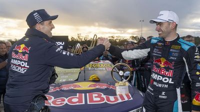 'New Jamie Whincup' arrives with thrilling Ipswich win