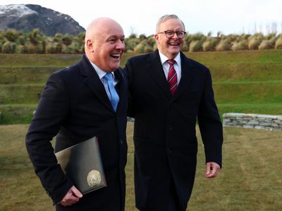 Cuddles, cuppas and chemistry: Albanese and Luxon downplay divisions in times of global turmoil