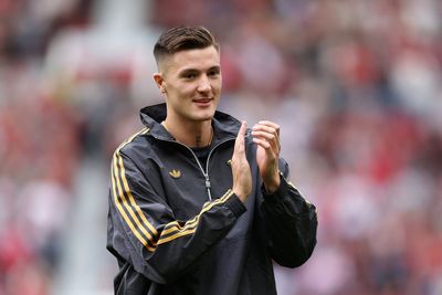 Manchester United have new transfer priority after wrapping up Benjamin Sesko deal