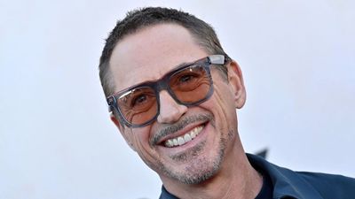 Hear me out: Robert Downey Jr.'s blue, red, and stone bathroom color scheme is highly unusual, but it works