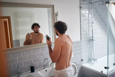 7 Unspoken Bathroom Rules Every Guest Hopes You Follow