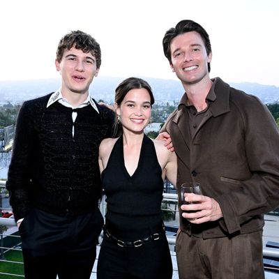 One White Lotus Star Has Spoken Out About the ‘Nepo Baby’ Narrative