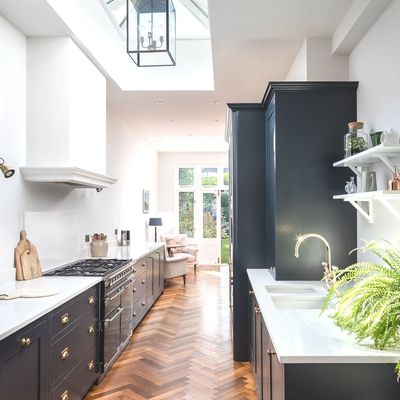 The 3 common galley kitchen mistakes to avoid, so you can optimise your small kitchen without compromising on style
