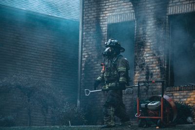 From Mine Shafts to Skyscrapers: Breathing Protection in High-Risk Work Environments