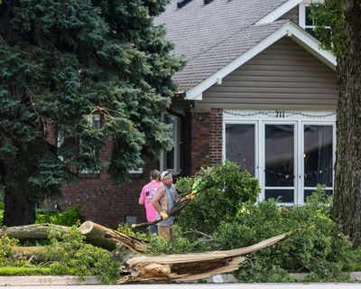 Strong storms in Nebraska kill one person and displace hundreds of inmates