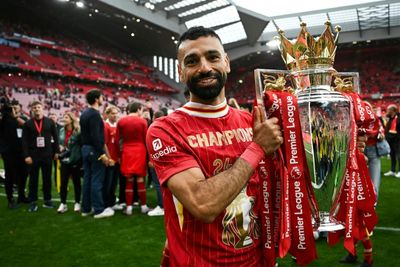 Liverpool Spend Big To Hold Off Arsenal, City In Premier League Title Fight