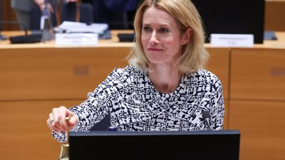 EU foreign ministers to hold urgent Ukraine talks ahead of US-Russia summit