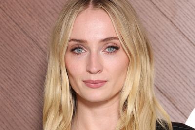 Sophie Turner hits back at critic who accused her of ‘forgetting’ children