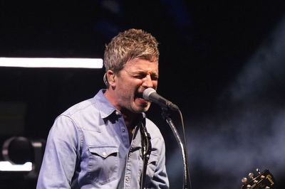 Dancing steward hailed a 'hero' as they steal the show at Oasis Murrayfield gig