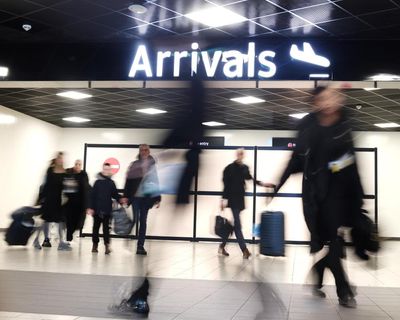 EU citizens awaiting UK residency status have right to travel, Home Office told