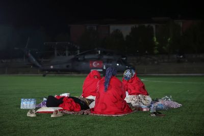 Turkey detains constructor after building collapses in earthquake