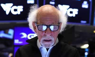 America’s massive ‘money illusion’ is setting the S&P 500 up for a correction as stagflation takes hold, top analysts say