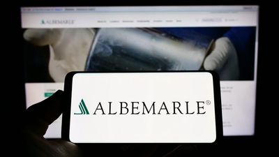 While Albemarle's Stock Jump Captures The Spotlight, A Critical Chinese Supply Disruption Could Test The EV Battery Market
