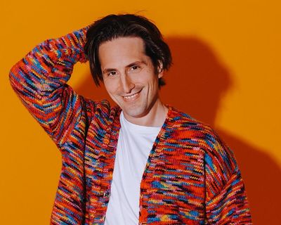 Luke McQueen: Comedian’s Comedian review – lord of mischief gatecrashes the popular podcast