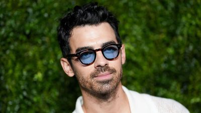 Joe Jonas’ glass-front cabinets have me wondering if I’ve been doing kitchen storage all wrong – and missing timeless old-money style