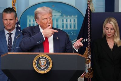 Trump just took over DC with vow to stop ‘thugs’ from abusing cops. He already pardoned hundreds of them