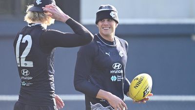 Blues want to keep stars as footy boss heads for exit