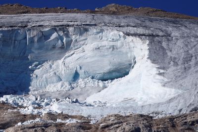 Dennis Bell Antarctica Mystery Solved: Remains Found After 66 Years on Glacier - Who Is He And What Was He Doing There?