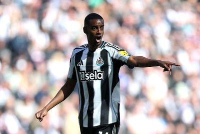 Liverpool handed huge Alexander Isak boost as striker makes Newcastle vow