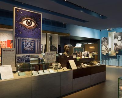 Imperial War Museum rejects criticism of caption in Holocaust display