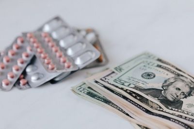 7 Financial Steps That Can Disqualify You from Medicaid