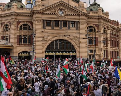 Victoria’s new anti-protest laws to be watered down amid pushback from human rights groups and unions
