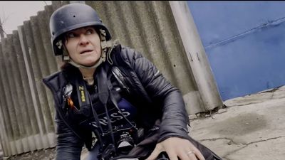 New National Geographic documentary explores war photographer Lynsey Addario's life on the frontlines