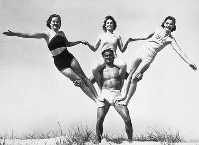 Don't Be a '98 Pound Weakling' Just Because You're Aging