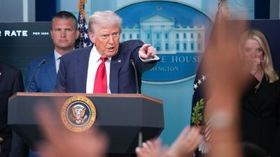 ‘I don’t want you to be comfortable’: Donald Trump spends money on ego-centered ballrooms, but still won’t let reporters sit down