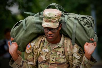 National Guard members arrive as Washington's new law-enforcement reality starts taking shape