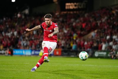 Hollywood drama at Wrexham as they stage dramatic stoppage-time comeback to beat Hull on penalties