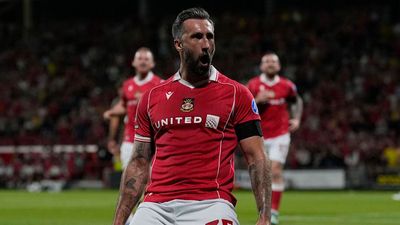 Wrexham Stage Incredible Late Comeback to Advance in Carabao Cup