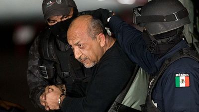 Mexico extradites 26 cartel members to US in deal with Trump administration