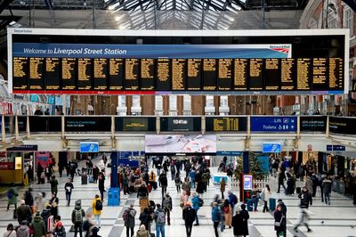 Liverpool Street Station set to be overhauled with fewer adverts and more departure screens for commuters