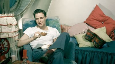 Marlon Brando used an unexpected color combination in his 1950s bedroom – its simultaneously 'grounding and energizing' appeal is on-trend for 2026