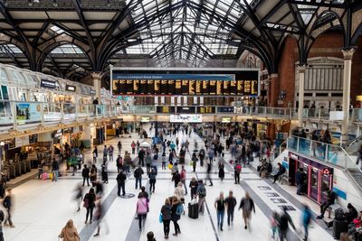 Major London train station to remove three quarters of advertising billboards