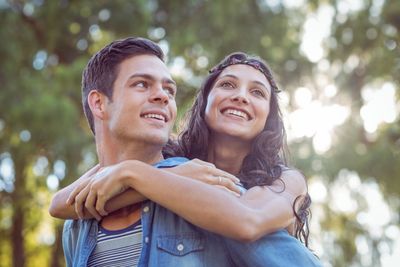 9 Phrases That Sound Loving But Actually Apply Pressure
