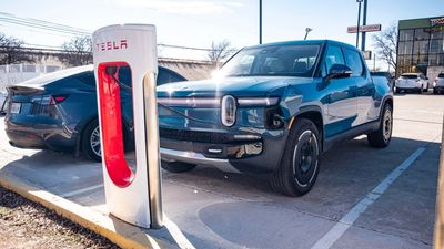 EV Public Charging Is Finally Working Like It Should