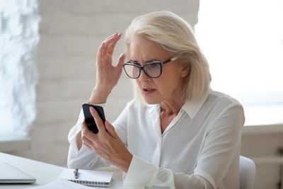 8 Life Insurance Clauses That Delay Widow Payouts for Weeks