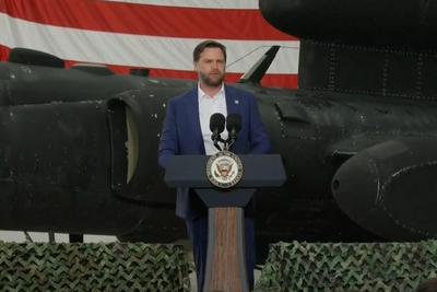 JD Vance delivers special message from Trump to US troops based at UK RAF base