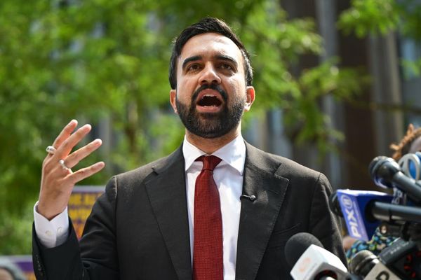 Mamdani widens lead as New York City mayoral race heats up, poll finds