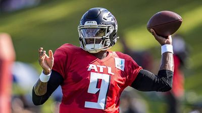 Falcons QB Coach Sends Michael Penix Strong Message Over 'Risk' in Training Camp Fight