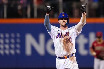 X reacts to Pete Alonso setting Mets franchise record for home runs